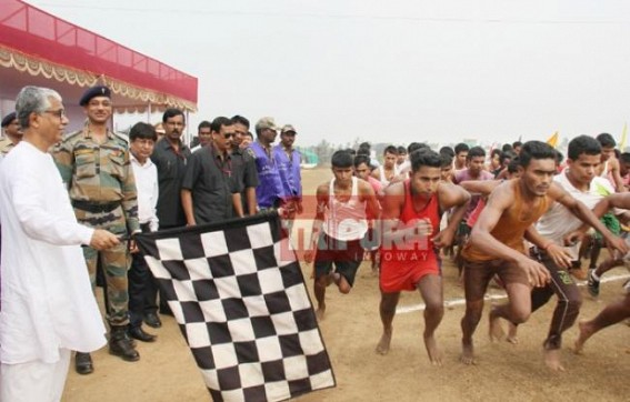 CM Manik Sarkar inspects 3 day long army recruitment rally held at Badarghat 